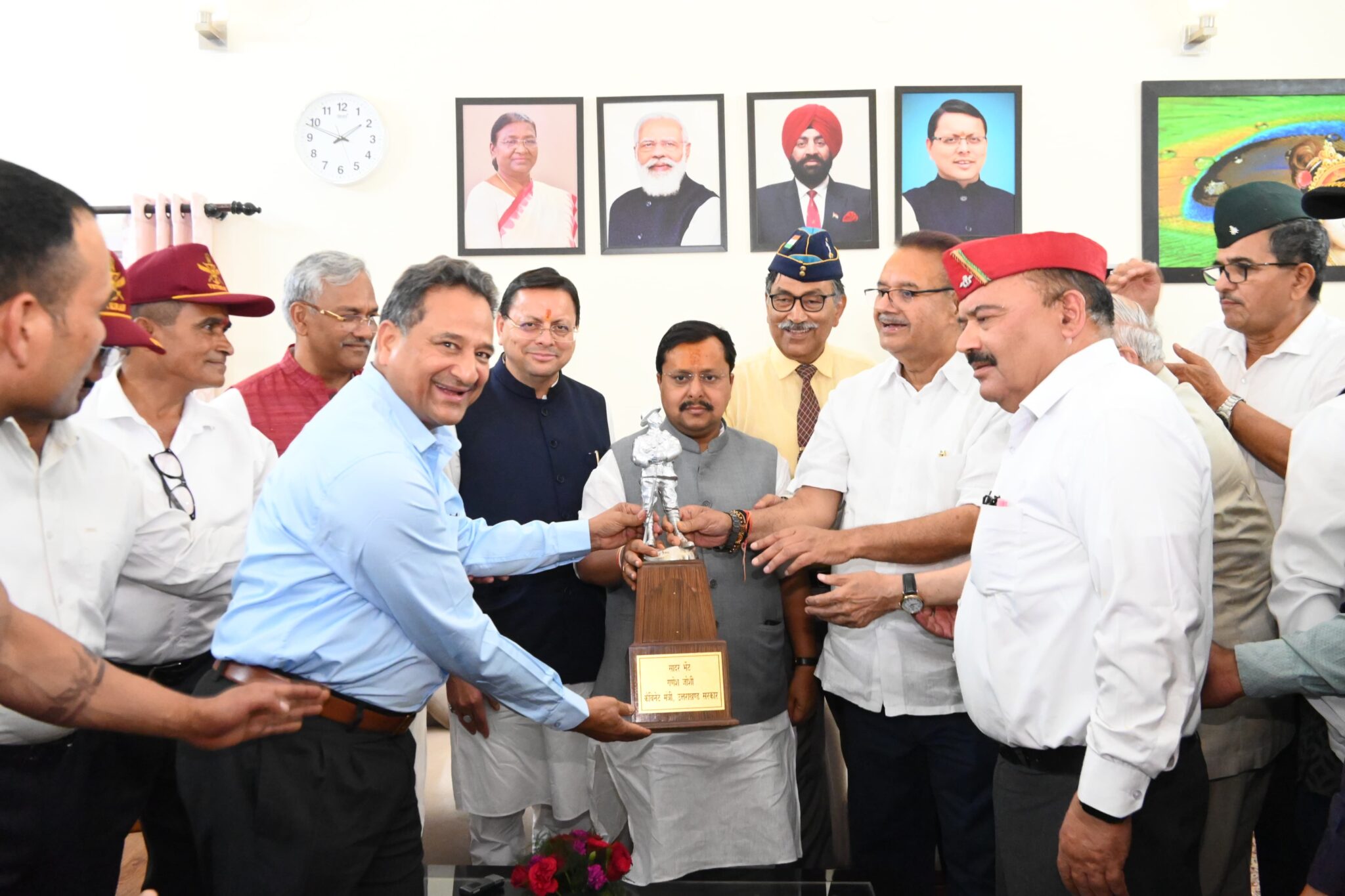 पूर्व सैन्य अधिकारियों ने भाजपा राष्ट्रीय अध्यक्ष नितिन नबीन से की शिष्टाचार भेंट